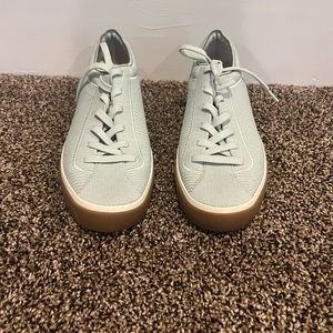 Rothy’s Mint lace ups size 8